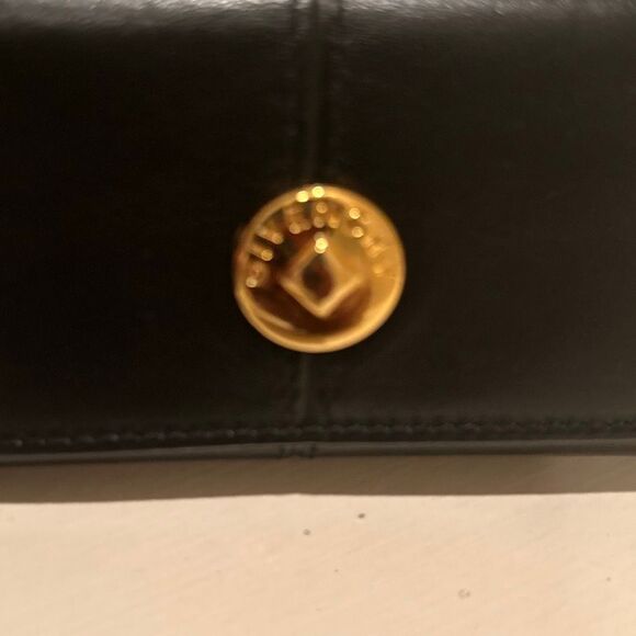 Givenchy Bifold Key Holder Case Black Leather Gold Key Slots Luxury Professional - Picture 13 of 13